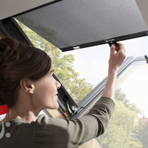 Vorteils-Set DOP Verdunkelungsrollo + Markise Netz schwarz